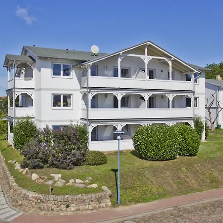 Appartement Traumhafter Meerblick, Schicke Mit Balkon - Fernsicht 12 Goehren (Ruegen)